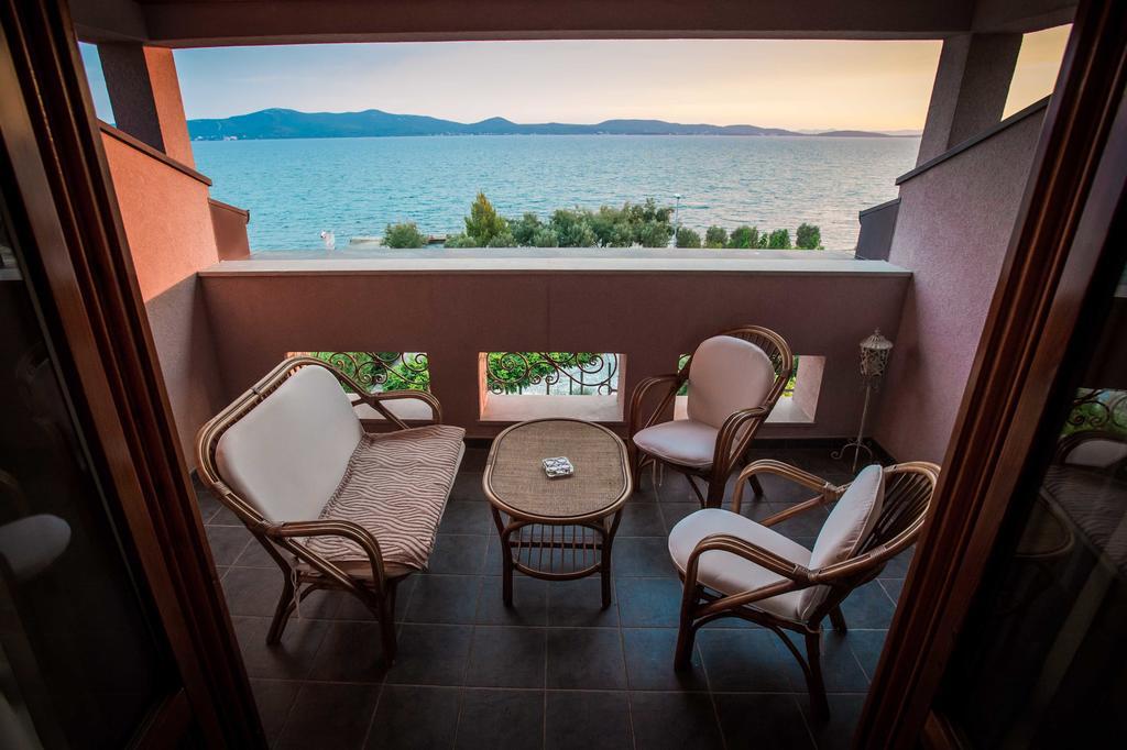 Villa Amalija Sukošan Rom bilde
