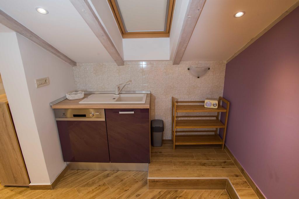 Villa Amalija Sukošan Rom bilde