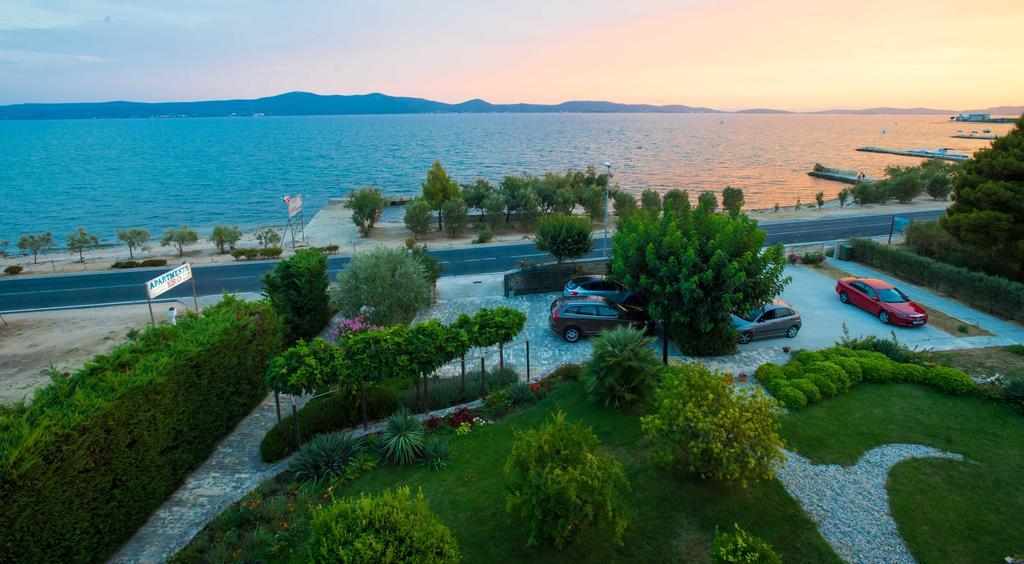 Villa Amalija Sukošan Rom bilde